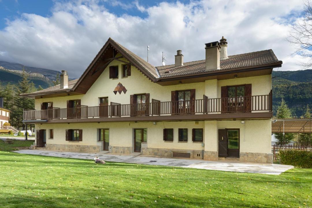Albergue ビリャヌア エクステリア 写真